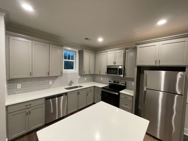 Photo - 2BD / 2BA FOR RENT