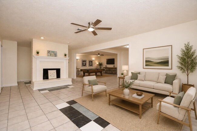 Photo - 16823 Cobble Ridge Dr