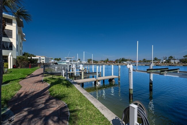 Photo - Luxury Waterfront Living with Deeded Dock – Punta Gorda Isles Unit 144