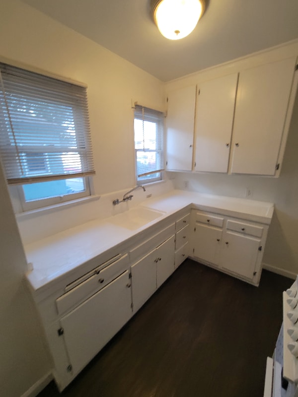 Photo - 5932 Melrose Ave Unidad 2