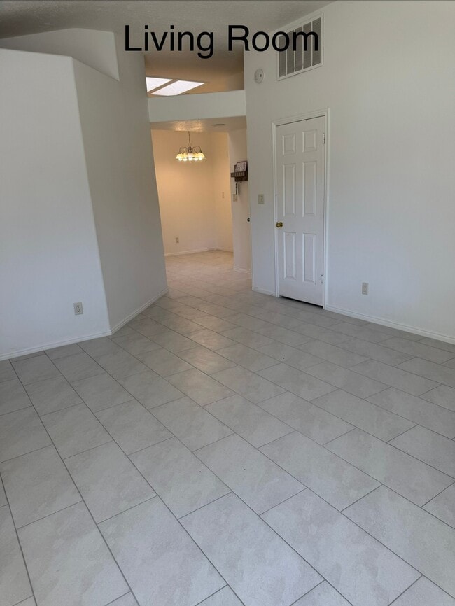 Photo - 2050 W Canyon View Dr