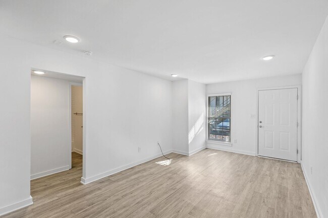 Photo - Idlewild Apartments