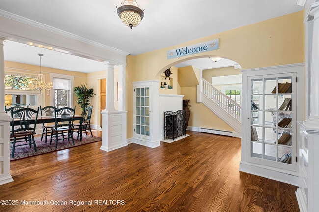 Photo - 113 Beacon Blvd