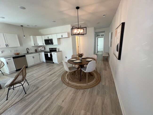 Photo - 2 Bedroom 2 Bathroom for Rent