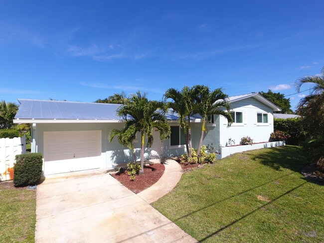 Building Photo - 743 Ibis Way Rental