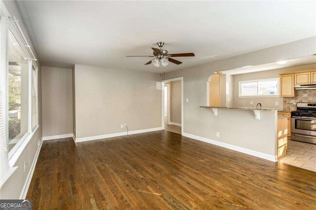 Photo - 2720 Stonecreek Rd