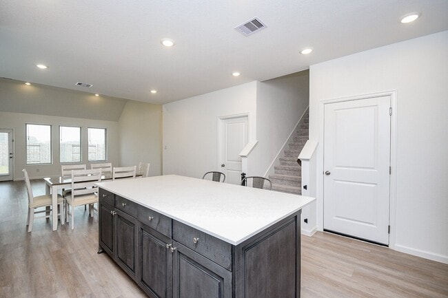 Photo - 28722 Mount Bonnell Dr