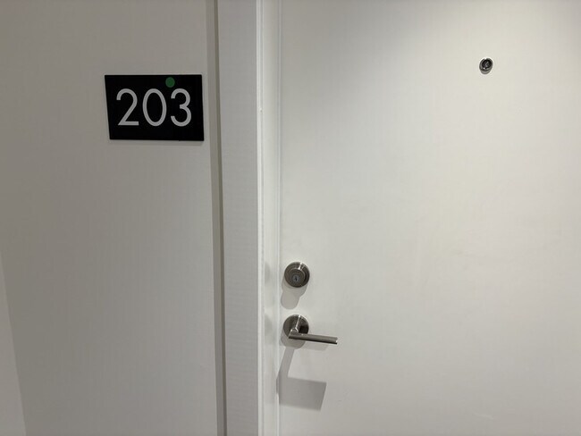 Photo - 1036 Coronation Ave Unit 203