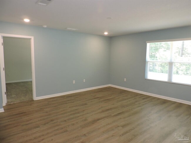 Photo - 5427 Peach Dr