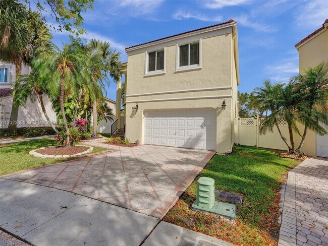 Photo - 700 NW 158th Ln
