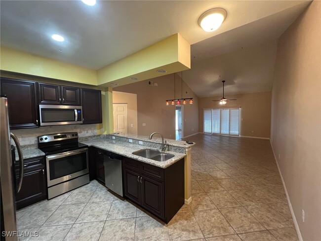 Photo - 1096 Winding Pines Circle Condominio Unidad 205