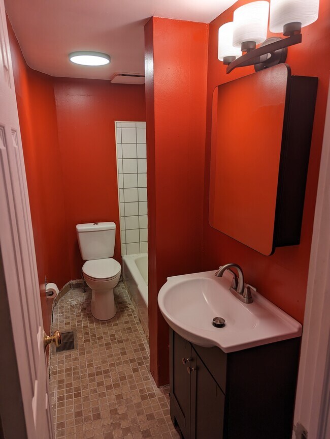 Photo - 3205 Parkview Ave