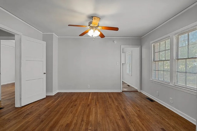 Photo - 3822 Howard Ave