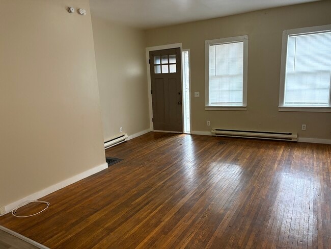 Photo - 21 E William St Unit 21 E William