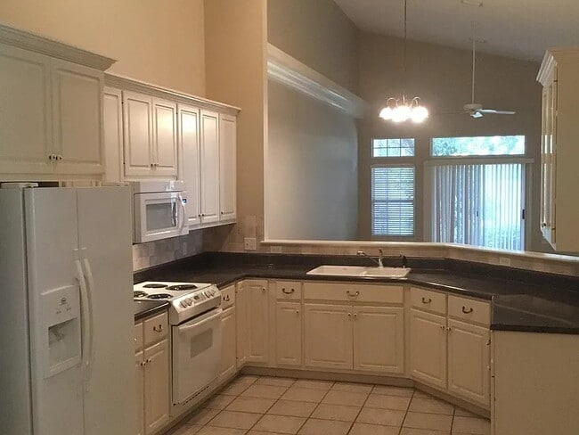 Building Photo - 7007 Starfish Ct Rental