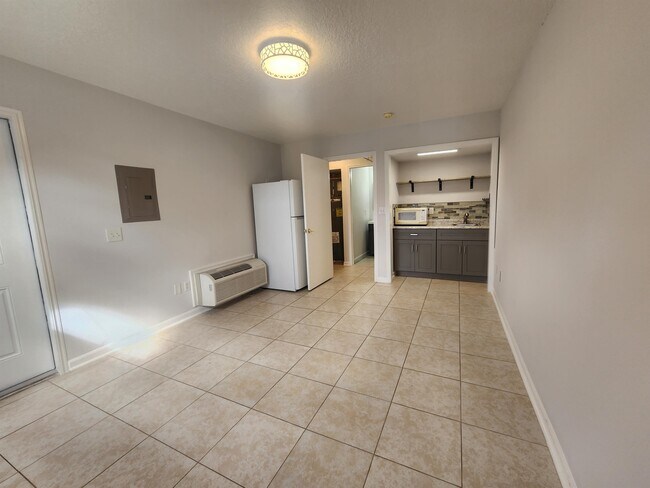 Photo - 222 Coco Plum Dr