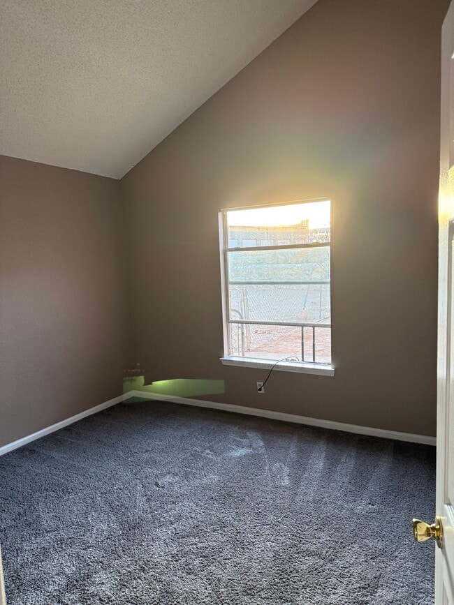 11917 Van Gogh Dr