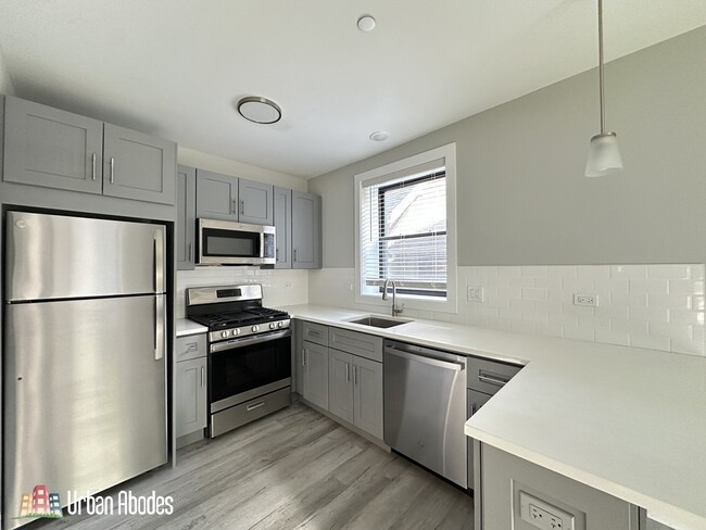 Photo - 1137 Oak Ave