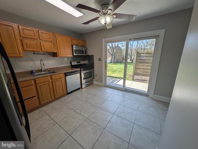 Photo - 8435 Norwood Dr