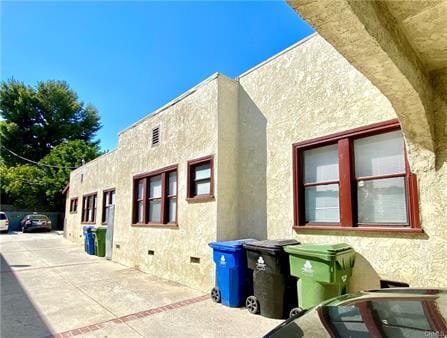 6743 Tujunga Ave Unidad Front unit