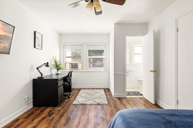 Photo - 515 Landfair Ave Apartment Unit Single Room 5 - 5