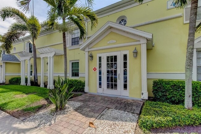 Photo - 5092 Beach Dr SE Unit A