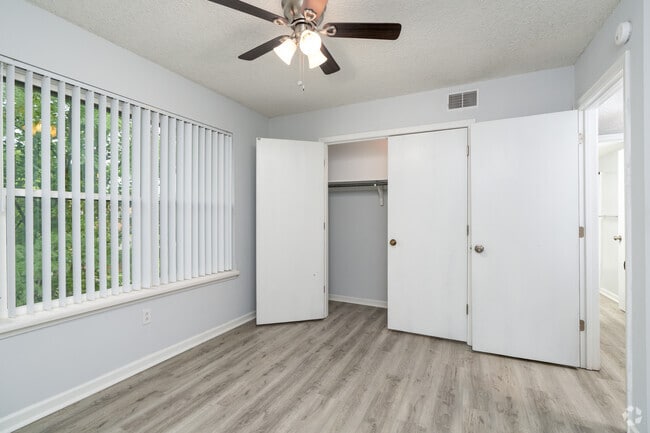 2BR, 1BA - 870SF - Primary Bedroom - Ashwood Apartments