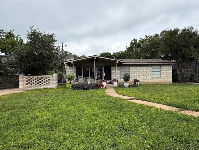 Building Photo - 4006 Bull Creek Rd