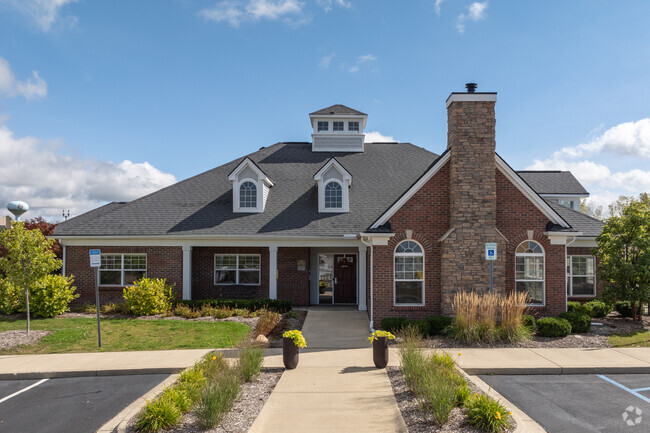 Abbey Ridge Apartments - Abbey Ridge Apartments