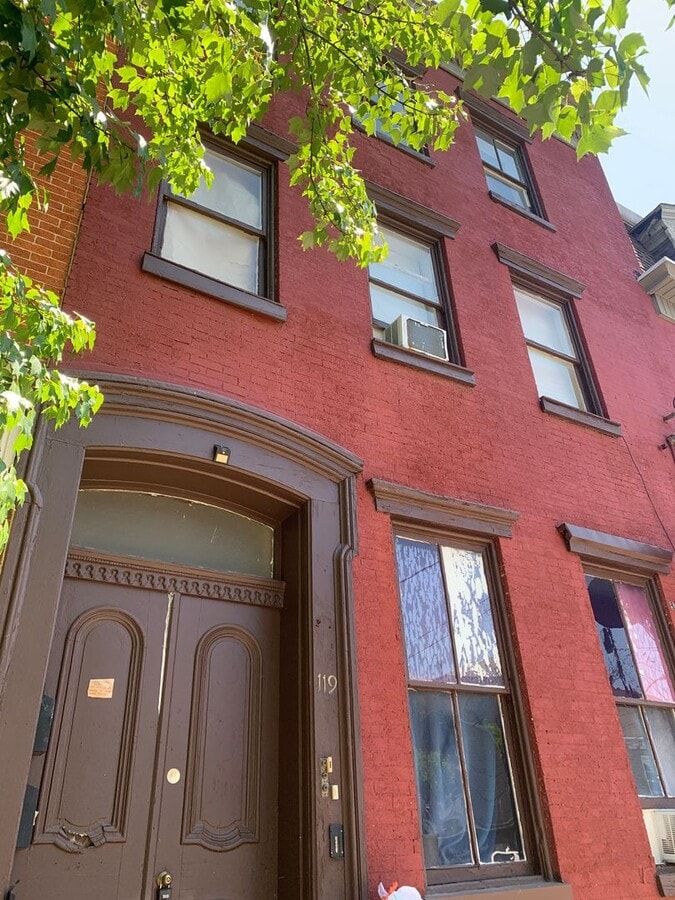 2nd Floor 2 Bedroom Apartment in Downtown York City - 2nd Floor 2 Bedroom Apartment in Downtown York City