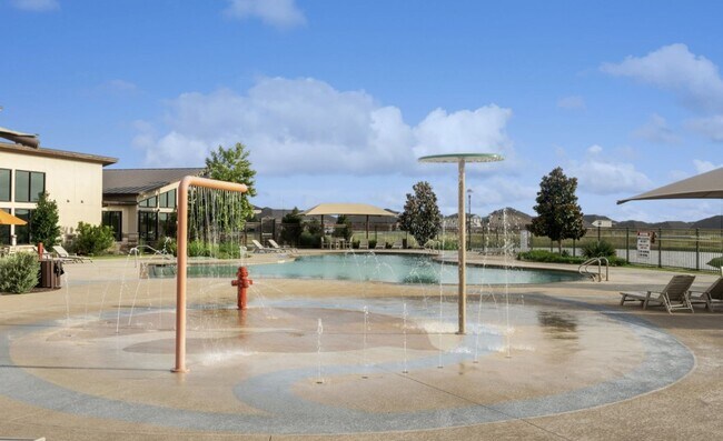 Photo - LARGE BEDROOMS!