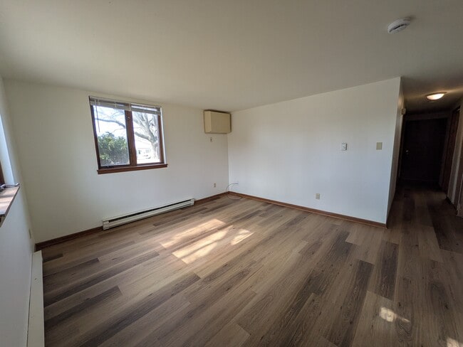 2 Bedroom | 1 Bathroom - Freedom Park Apartments