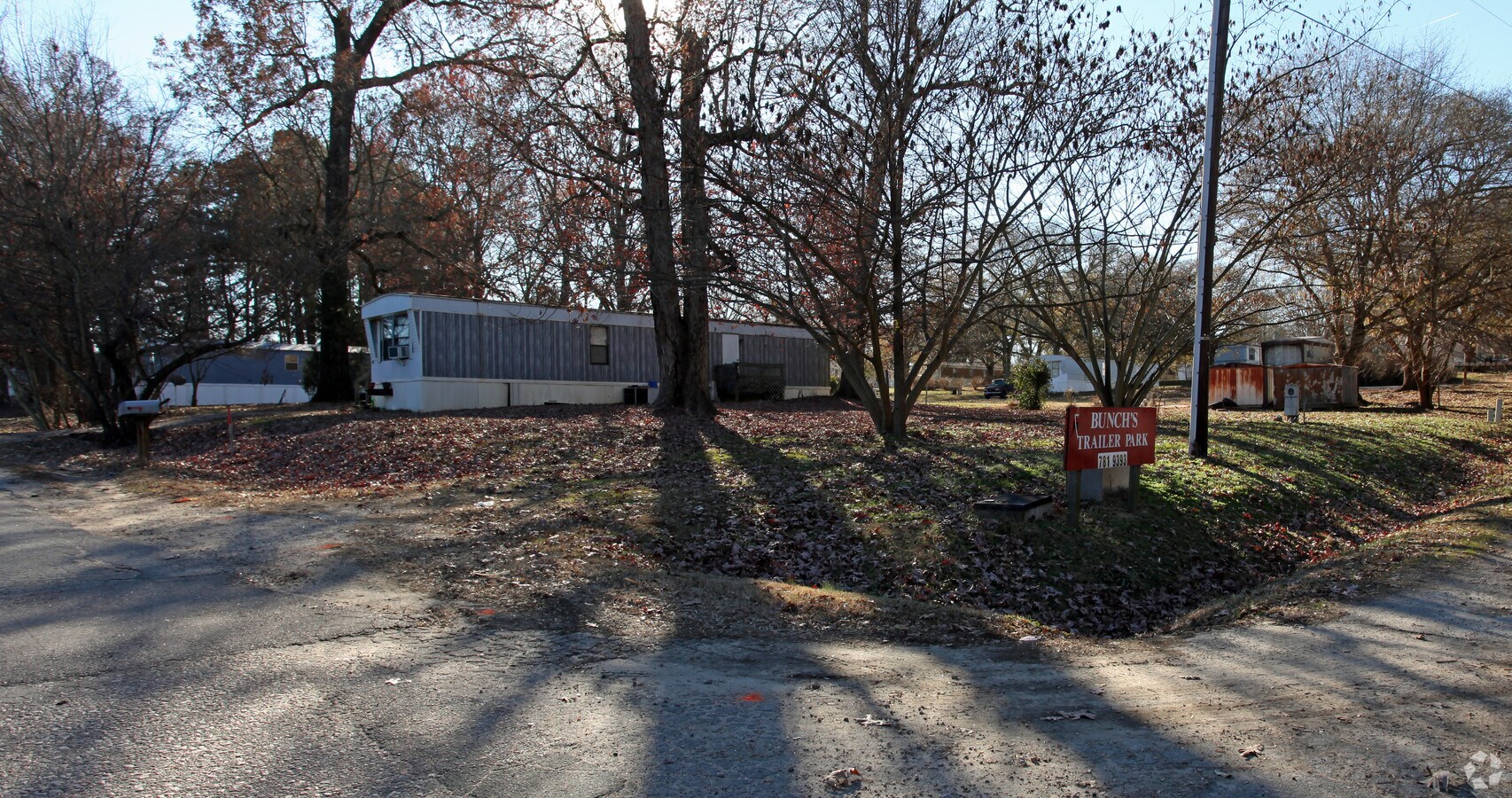 Photo - Bunch's Trailer Park Apartments