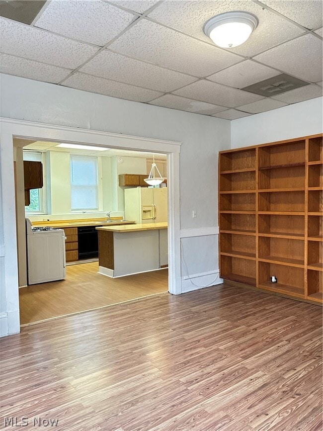 Photo - 1066 E 62nd St Unidad 8