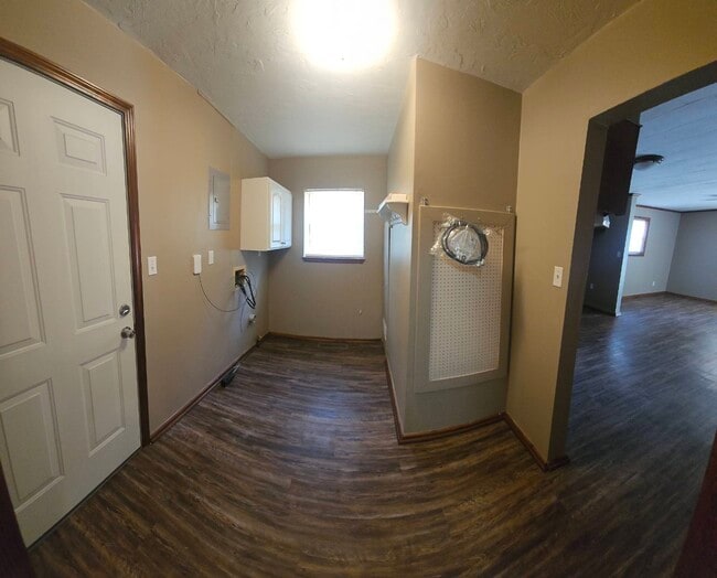 Photo - 206 S 5th St