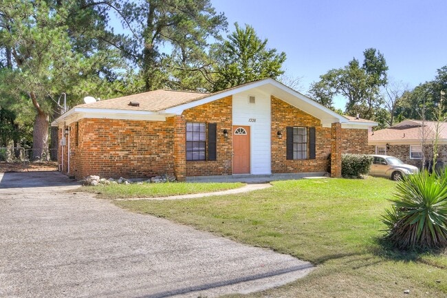 Photo - Excellent Newly Renovated Home!