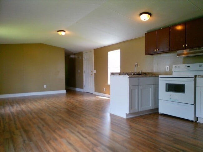 Photo - 2501 Mcdonald Rd