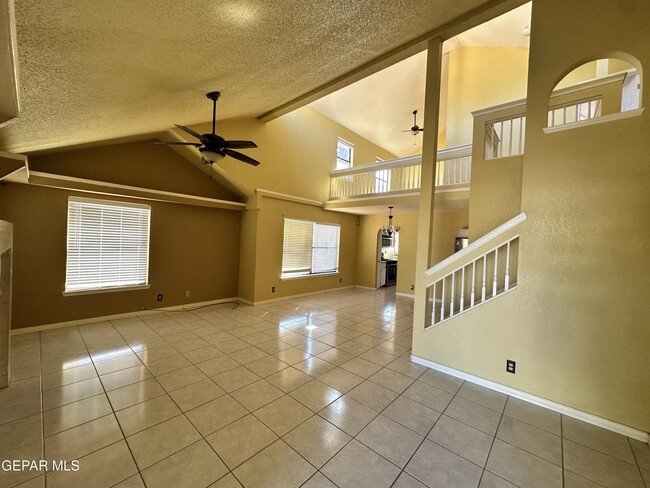 Photo - 7100 Oval Rock Dr