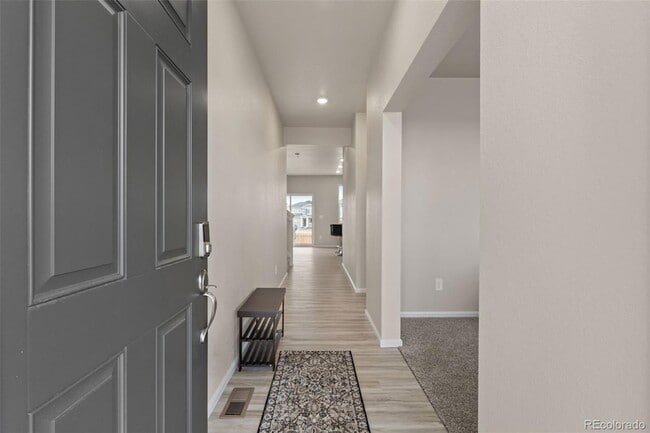 Photo - 11437 Splake St