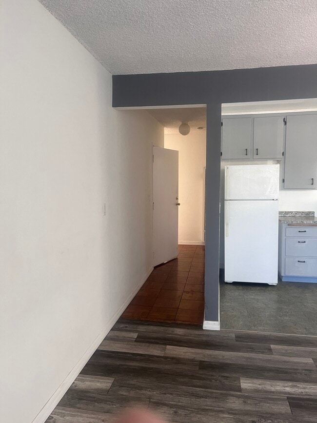 Photo - 720 E Fairview Blvd Unidad 1