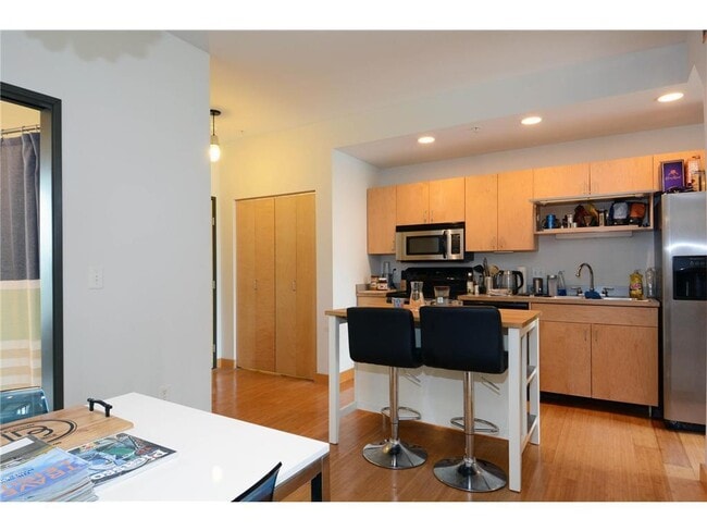 Photo - 10 E 26th St Unit 321