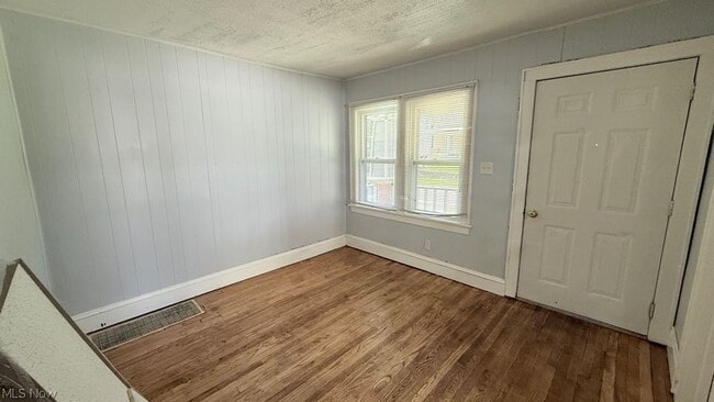 Photo - 1083 Stroman Ave Unidad A