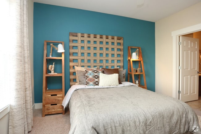 Photo - Riverside Parc