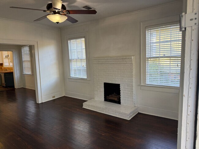 Photo - 47 Vonora Ave