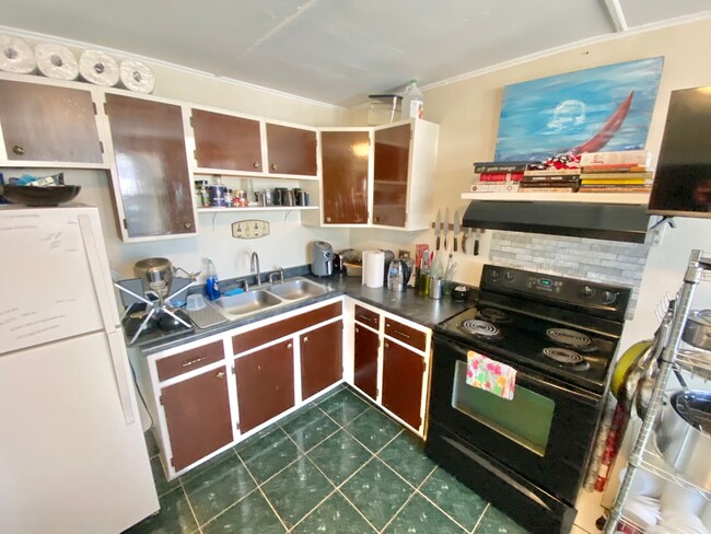 156 Park St Unit 156