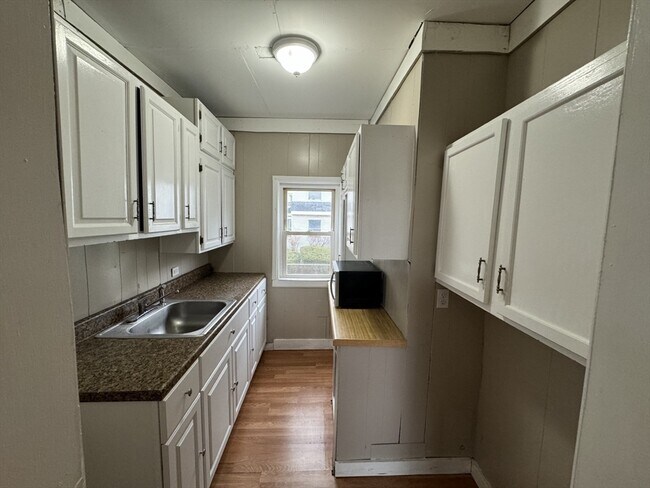 Photo - 8 Newport St Unit 2