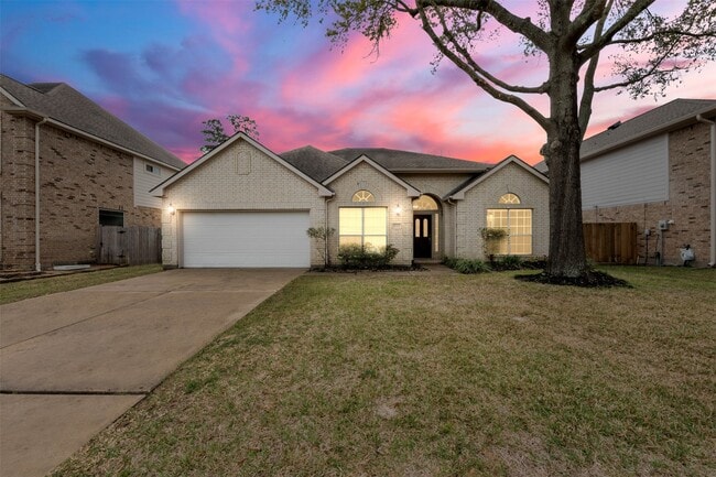 Photo - 9211 Memorial Hills Dr