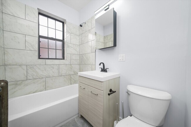 Photo - 6128 S Ingleside Ave