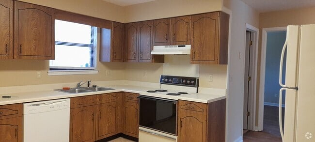 Building Photo - 115 Lytle Rd Unit A Rental