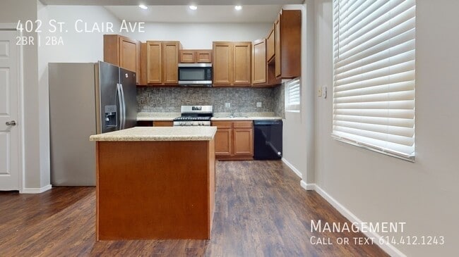 Photo - 402 St Clair Ave